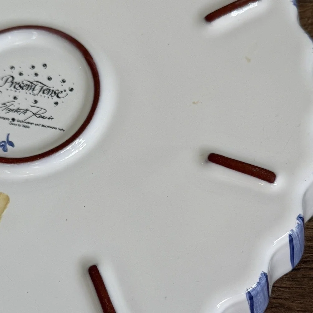 Elizabeth Roache Present Tense Pottery Hungary Quiche Baking Dish‎